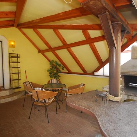 Apartman Elegant Bešeňová Exterior foto