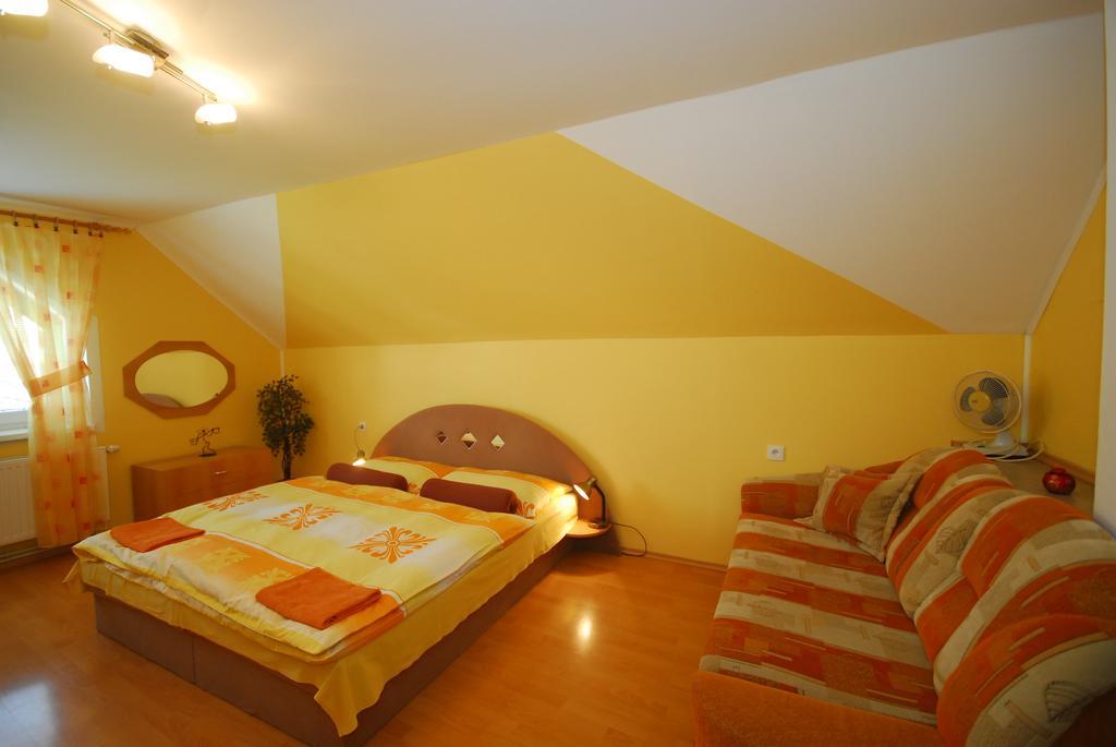 Apartman Elegant Bešeňová Cameră foto